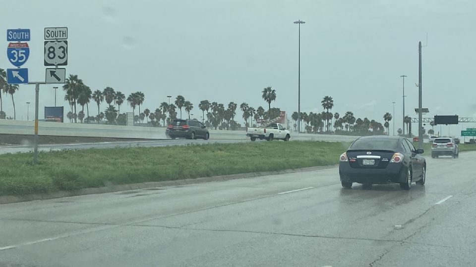 Las autoridades recomiendan que, si no hay necesidad de salir, no arriesgarse al camino en época de lluvia