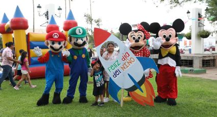 Día del Niño: llenan jardines de brincolines y botargas para festejar a los pequeños