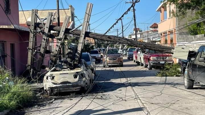 Tromba en Matamoros deja destrucción; caen árboles, postes y hasta bardas