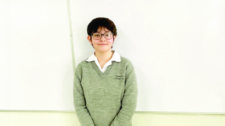 Brilla alumna del IAES en estatal con este cómic | FOTO