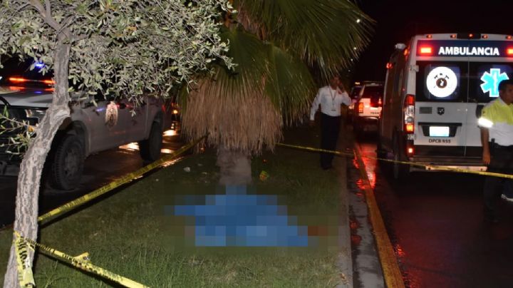Atropellan a sujeto en la Avenida Lago de Chapala; fallece en medio de la calle