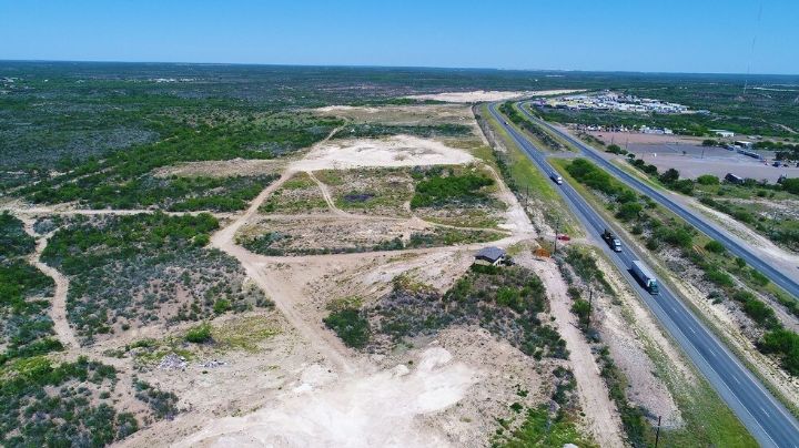 Laredo, Texas: continúa cerrada Camino a las Minas dos semanas más; tome precauciones