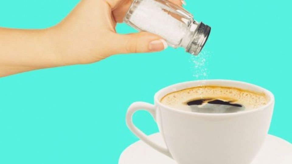 ¿Te atreverías a probarlo? Jóvenes y adultos concuerdan en que la sal le da un sabor muy especial al café