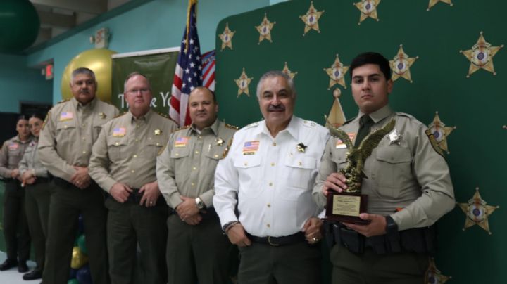 Condado de Webb designa a Alguacil, Supervisor y Novato del año