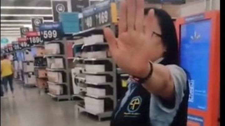 Cliente pone en evidencia acoso de una empleada de vigilancia de Walmart