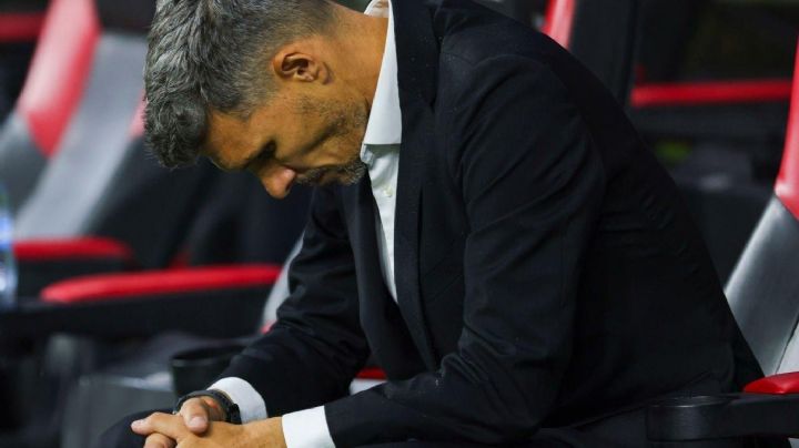 Fernando Ortiz renunció al banquillo del América tras ser eliminado por Chivas; así lo dijo