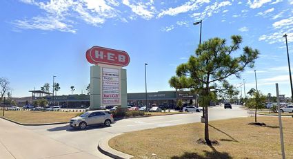 Se le sale un tiro a hombre armado en HEB de Spring, Texas