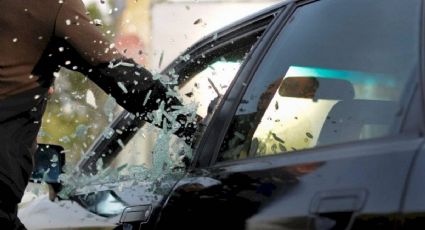 Roba auto con violencia, pero se le acaba la calle en Laredo, Texas