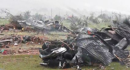 Tornado impacta poblado de Texas | FOTOS y VIDEOS