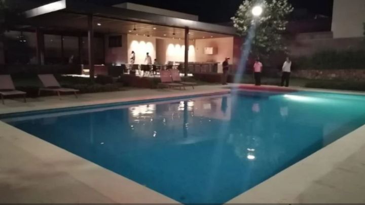 Sufren descarga eléctrica ocho niños en una alberca; esto ocurrió