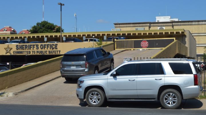 FBI catea oficinas de Departamento del Sheriff del Condado de Webb; esto se sabe