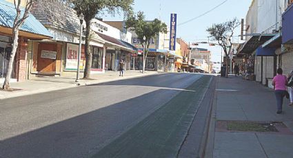 Agoniza el Centro de Laredo, Texas: hay negocios cerrados y edificios abandonados y sucios