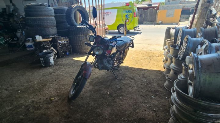 Niño de 13 años sufre fractura al caer de una moto en la colonia Villas de San Miguel