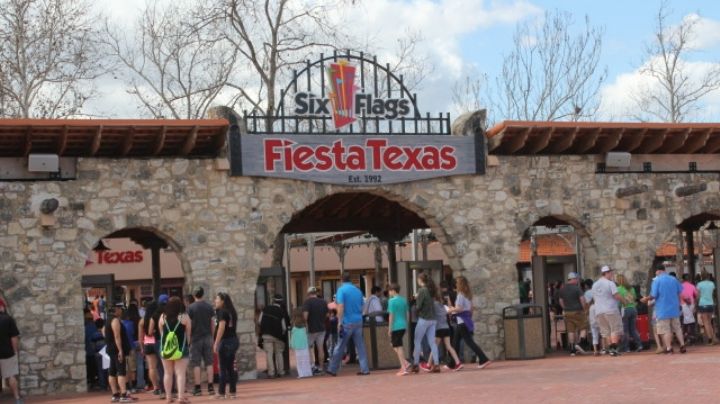 Visita y diviértete en Six Flags Fiesta Texas, a 3 horas de Nuevo Laredo; precios, días y horarios