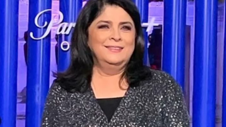 Victoria Ruffo sorprendió al aparecer en silla de ruedas; ¿qué le pasó? | VIDEO