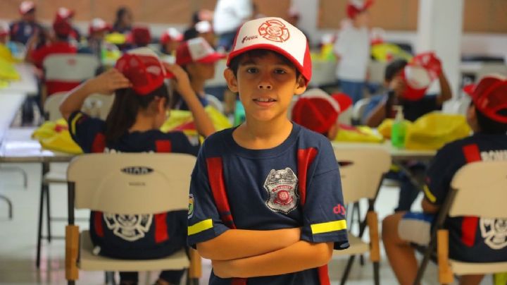Reciben niños cursos de primeros auxilios y más con los Bomberos de Nuevo Laredo