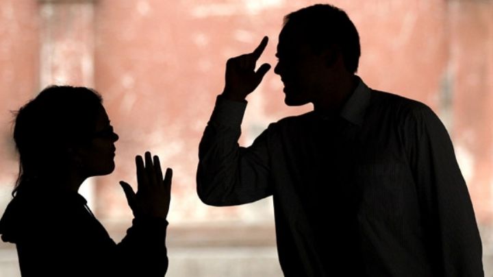 'Se me pasó la mano': hombre se droga y mata a golpes a su esposa por celos