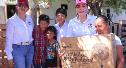 Entregan 200 ventiladores de pedestal a vecinos de la colonia Santa Cecilia en Nuevo Laredo