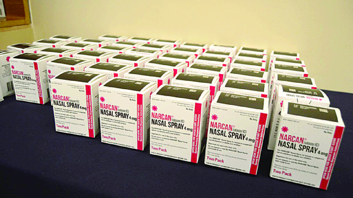 Instalarán expendedora de medicamento Narcan