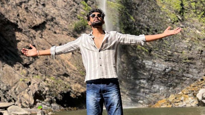 Tiktoker se tomaba foto en cascada, pero resbala y muere | VIDEO