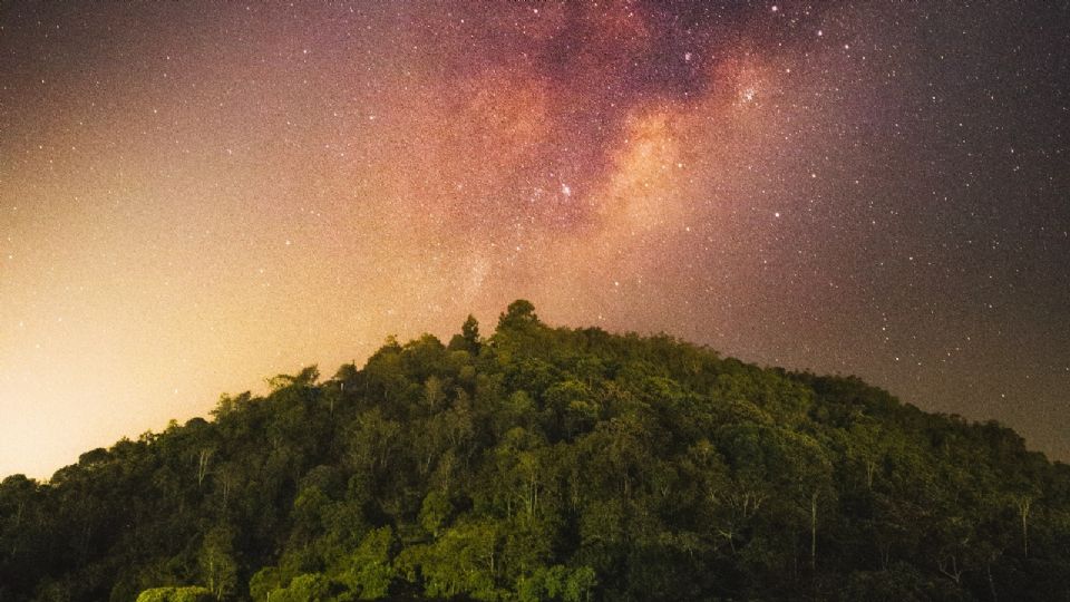 Habrá lluvia de estrellas, según el calendario lunar de julio