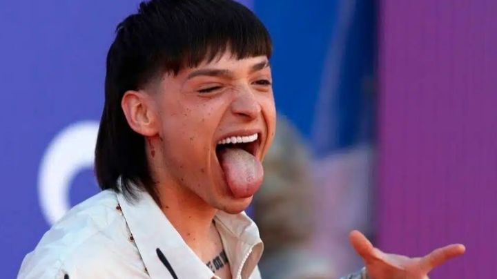 Peso Pluma se pelea en la calle con supuesto primo; ¿quién ganó? | VIDEO