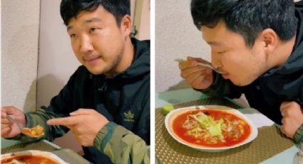 Tiktoker japonés come por primera vez pozole y esta fue su reacción | VIDEO