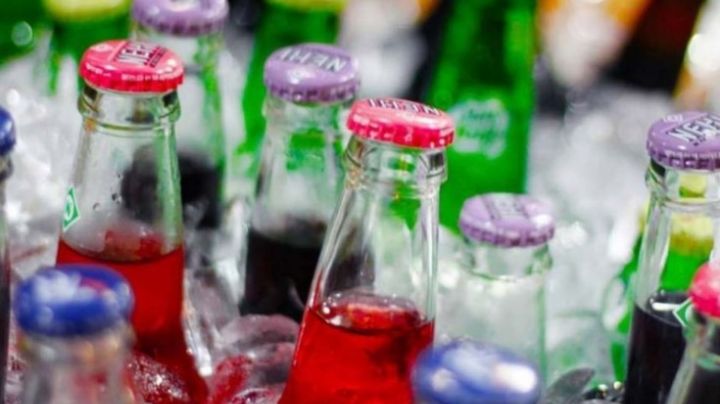 ¿Por qué no debemos consumir refrescos?; esto le pasa al cuerpo