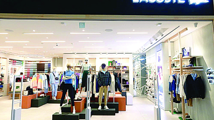 Se instala nueva tienda en los Outlet Shoppes en Laredo