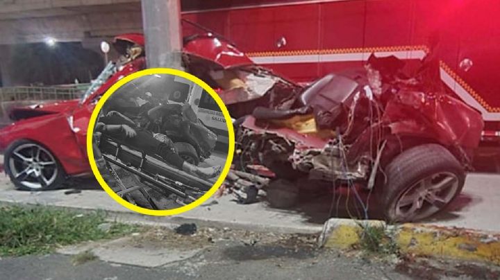 Accidente fatal: jóvenes chocan con poste, uno muere, al otro le cortan pierna para sacarlo del auto