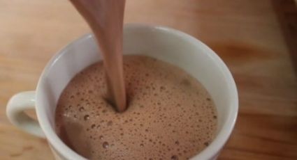 Según Profeco, esta es la mejor leche y chocolate para un licuado saludable al ir a clases