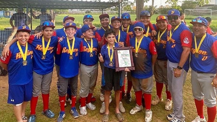 Niños beisbolistas de Nuevo Laredo se traen el cuarto lugar del Torneo Nacional de Regiones