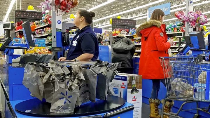 En Walmart un cajero podría ganar hasta 50 mil pesos al mes: te decimos dónde