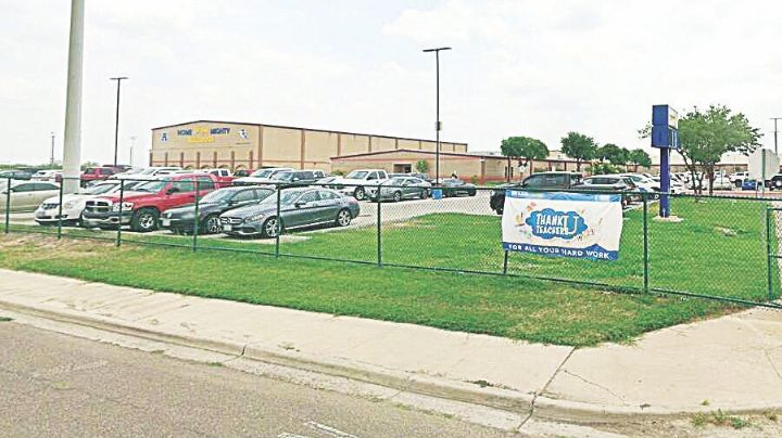 Continúan amenazas de tiroteos y bombas en escuelas de UISD