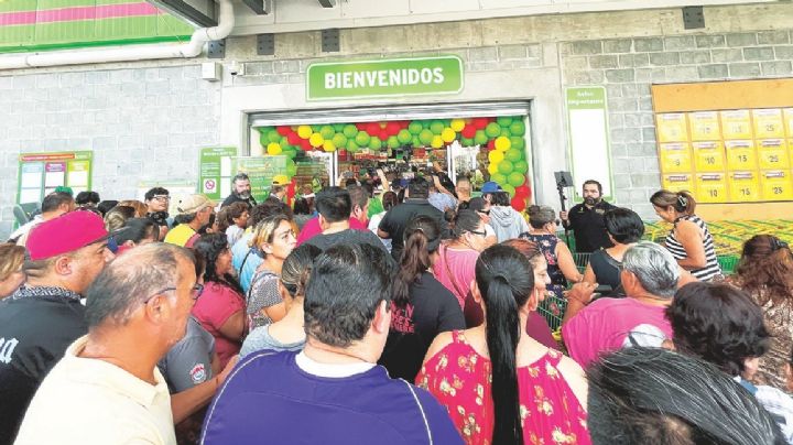 Saturan Bodega Aurrera; inauguran primera de tres tiendas