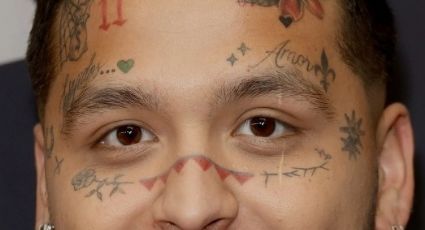Christian Nodal luce cada vez un rostro más limpio y libre de tatuajes | FOTOS