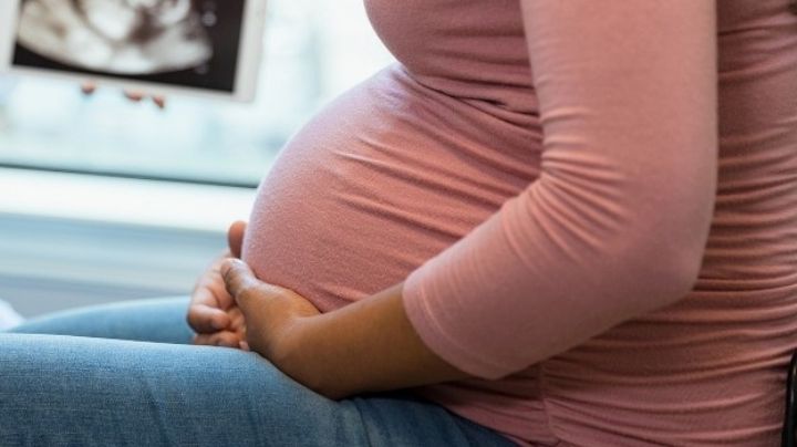 Su madre lo escuchó llorar en el vientre; ahora él mira fantasmas y demonios