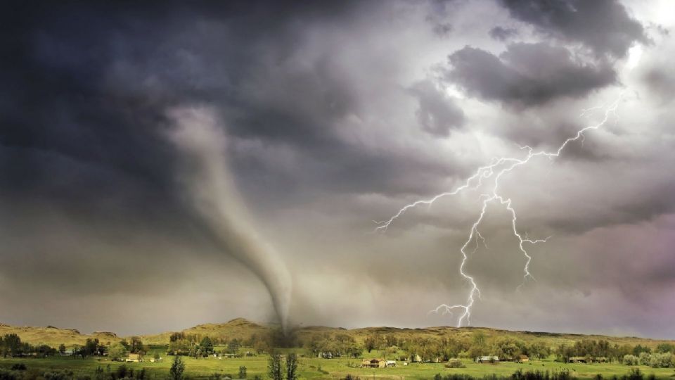 Podría registrarse un tornado nocturno en Texas