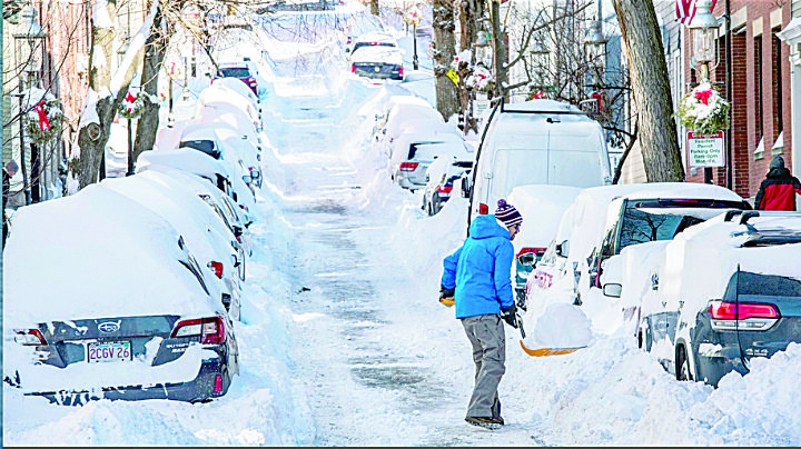 Texas, afectado por el frío extremo: van 93 muertos en Estados Unidos