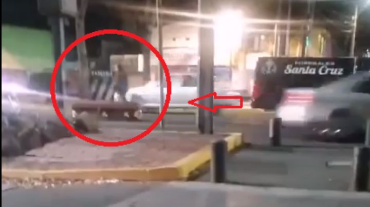 ¡Se les cae el muerto!; ataúd cae de carroza fúnebre en plena avenida