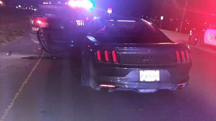 Laredo, Texas: Jóvenes alcoholizados en autos diferentes chocan con 3 patrullas