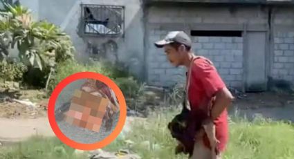 Captan a hombre con una cabeza de perro en su cuello; se comía los restos a mordidas | VIDEO