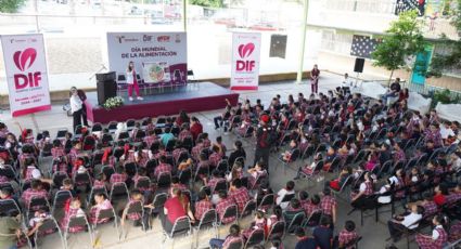 Nuevo Laredo: alumnos de la Primaria Revolución celebran Día Mundial de la Alimentación