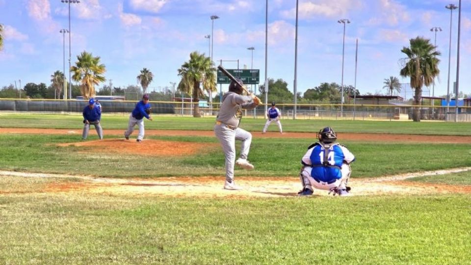 La artillería de los Atléticos respondió en el terreno de juego