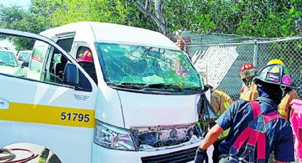 Choque brutal deja a 9 cobradores de Coppel heridos en la colonia San Rafael