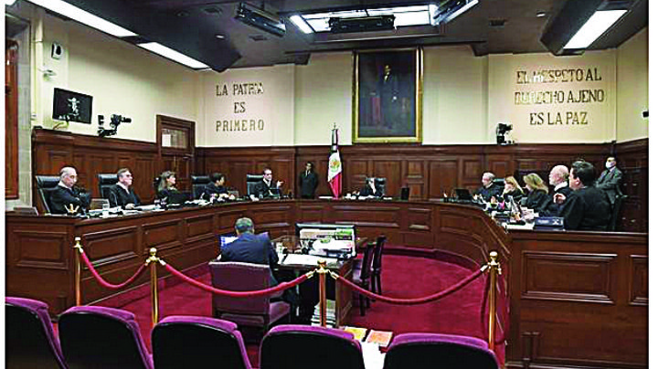 Bajan sueldos a los ministros