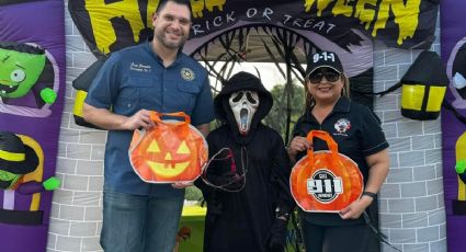 Invaden monstruos, super héroes, brujas y extraterrestres a Laredo en el Halloween Bat Hike