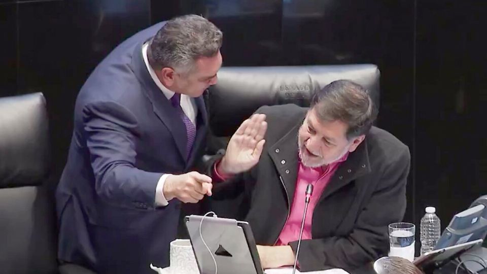 'Alito' Moreno reaccionó de forma violenta.