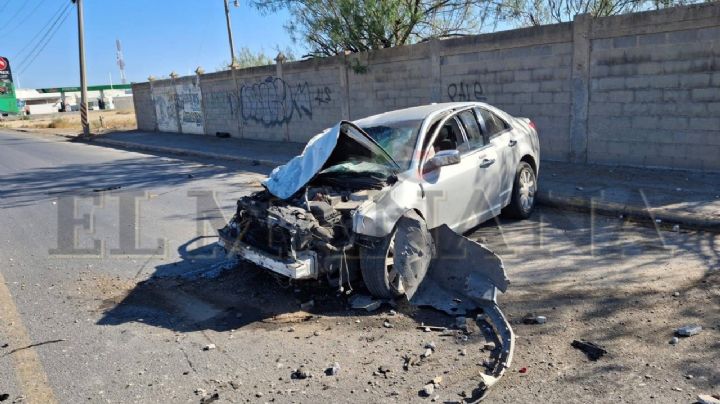 Nuevo Laredo: se estrella contra barda de cemento y se salva de milagro; iba a los campos de futbol