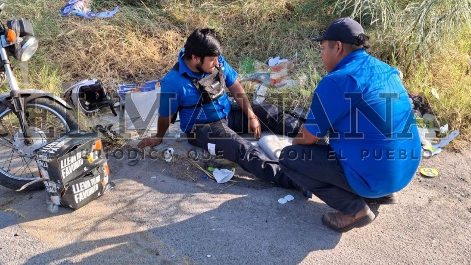 El accidentado fue auxiliado por paramédicos.